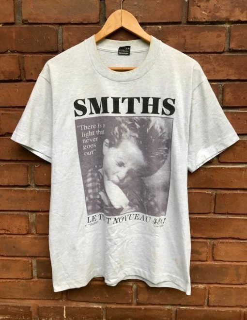 The Smiths there Is A Light That Never Goes Out T-Shirt AL19JL2